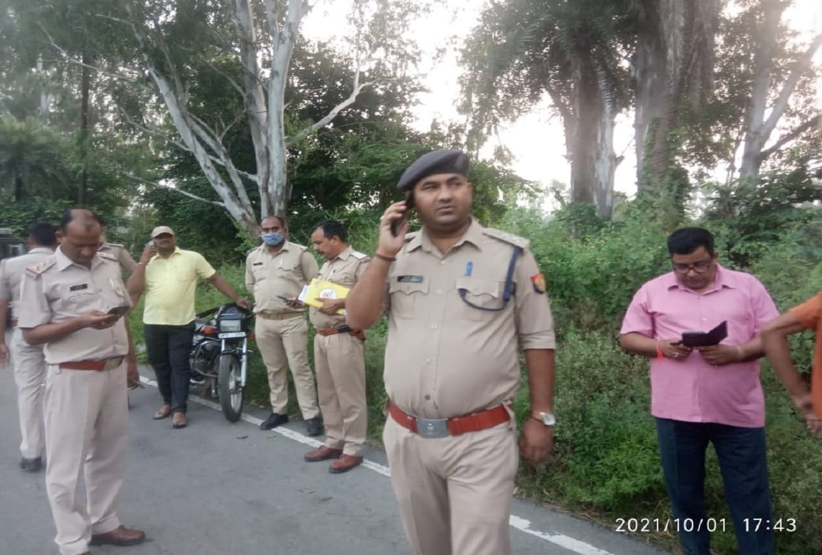 three bike riders killed in road accident in bijnor