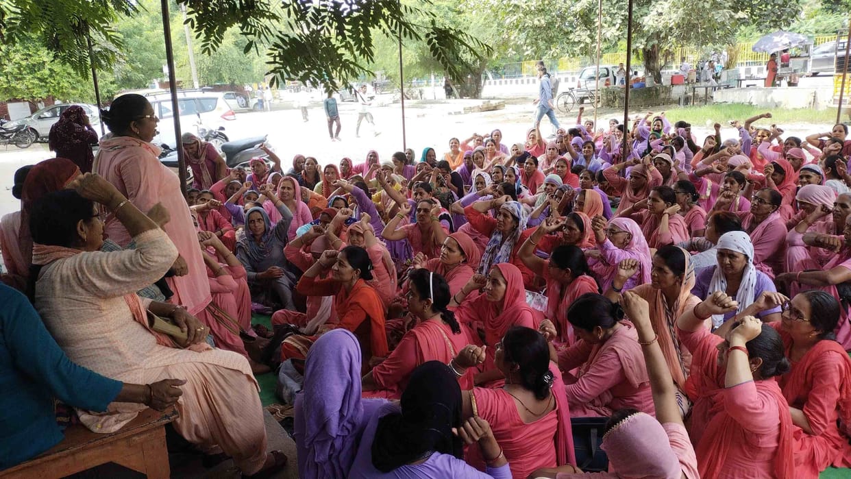 Anganwadi workers started indefinite strike