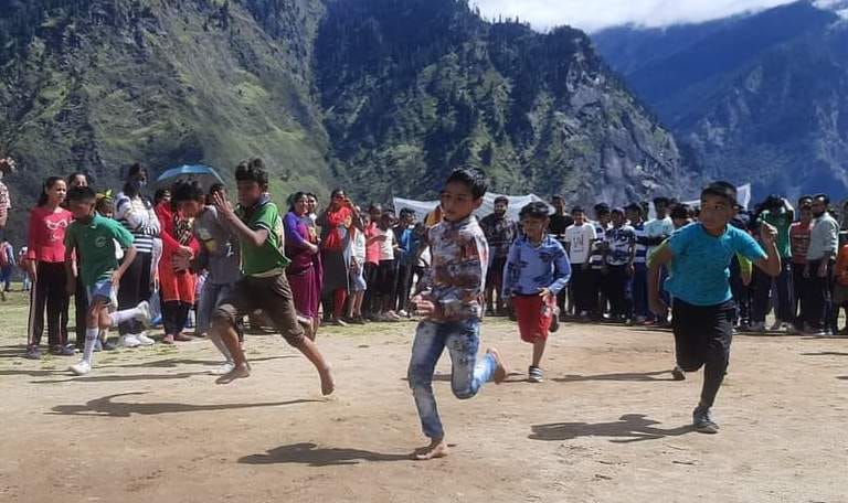 Two day sports competitions held in Ravigram