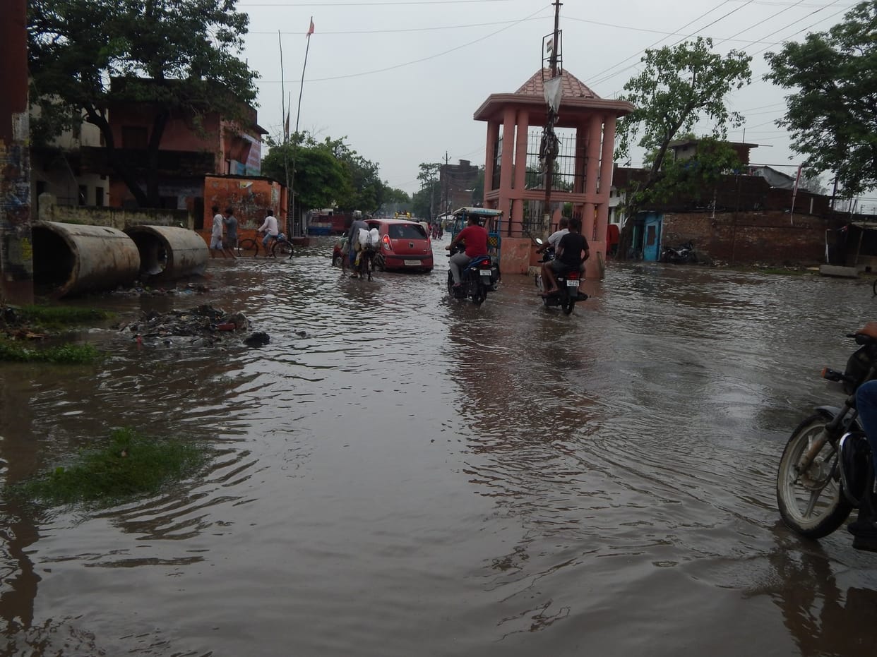 Rain in ballia electric cut