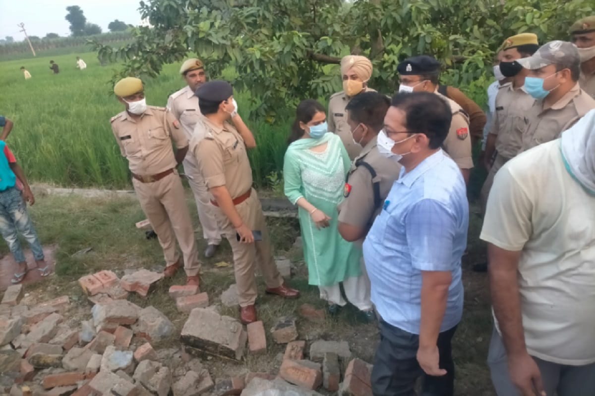Shamli News: Big blast in a illegal factory four people died and see photos
