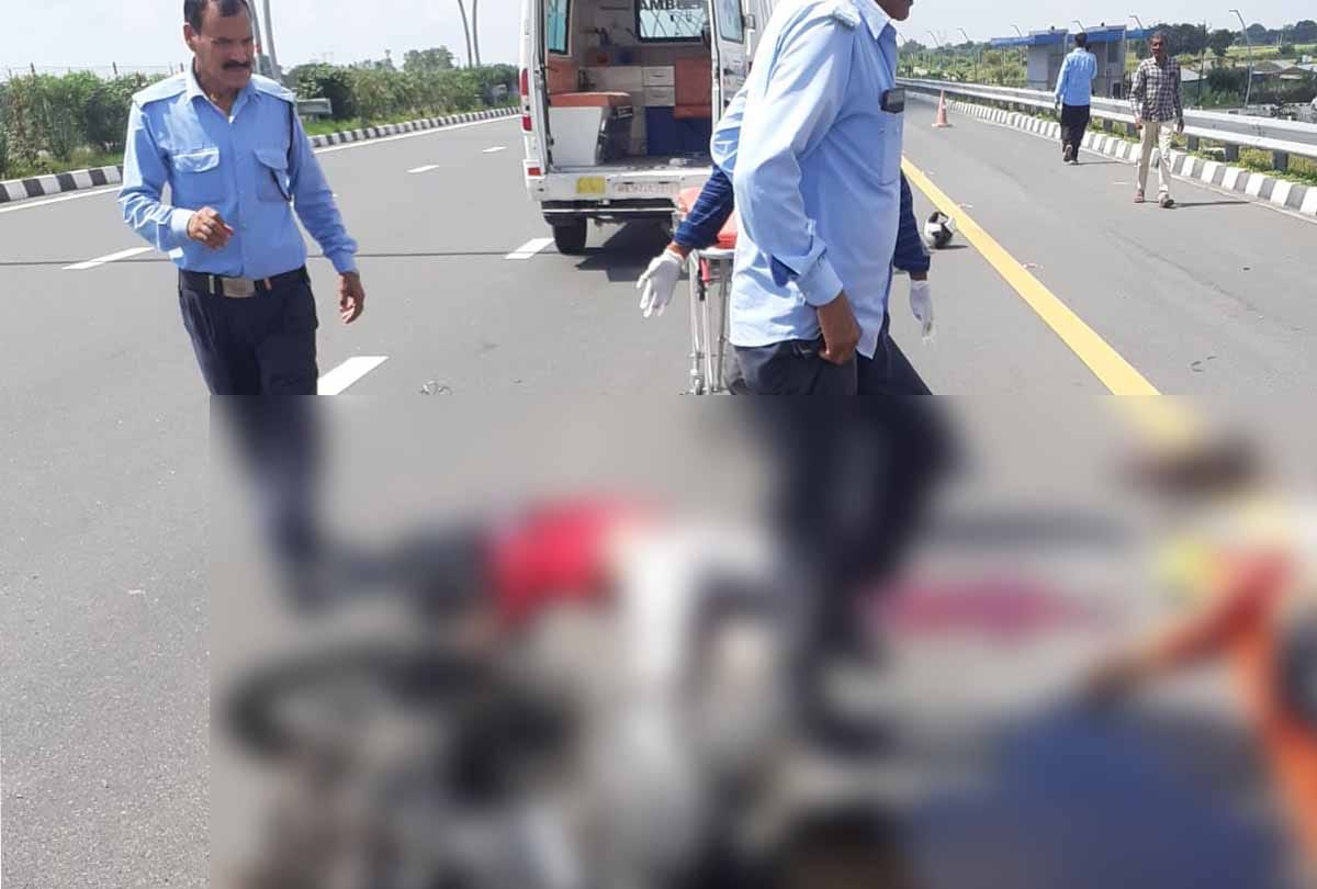 UP: horrific road accident in Kannauj, due to a nap, the bike rider collided with the moving vehicle, both died