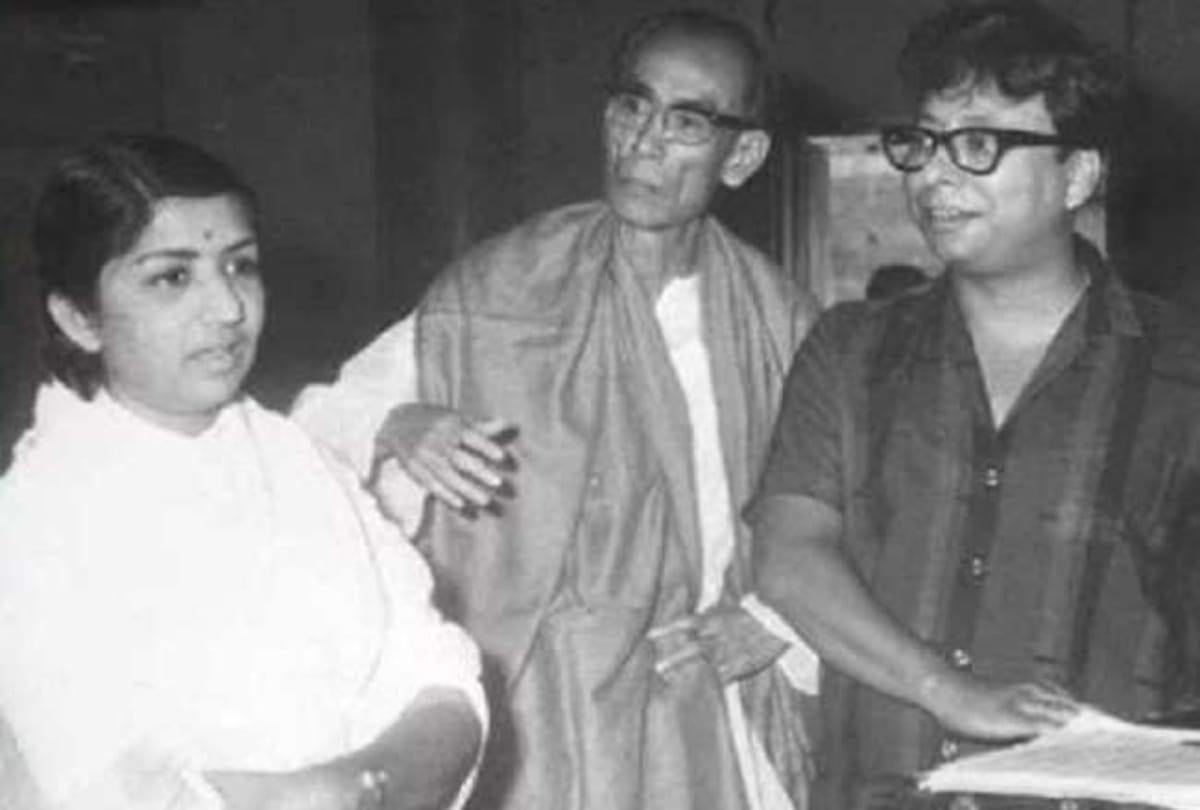 SD Burman had a fun trick to keep chappals from stealing