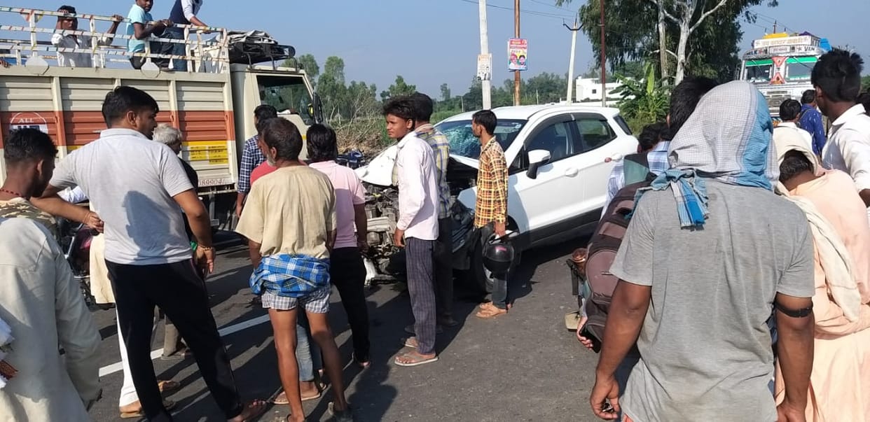 Bike rider dies due to car collision