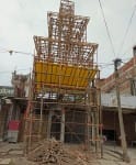बाजारशुकुल : कस्बे में तैयार किया जा रहा दुर्गा पूजा पांडाल। -संवाद