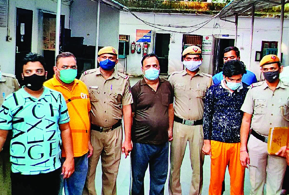 Illegal international telephone exchange caught in Hauzkaji