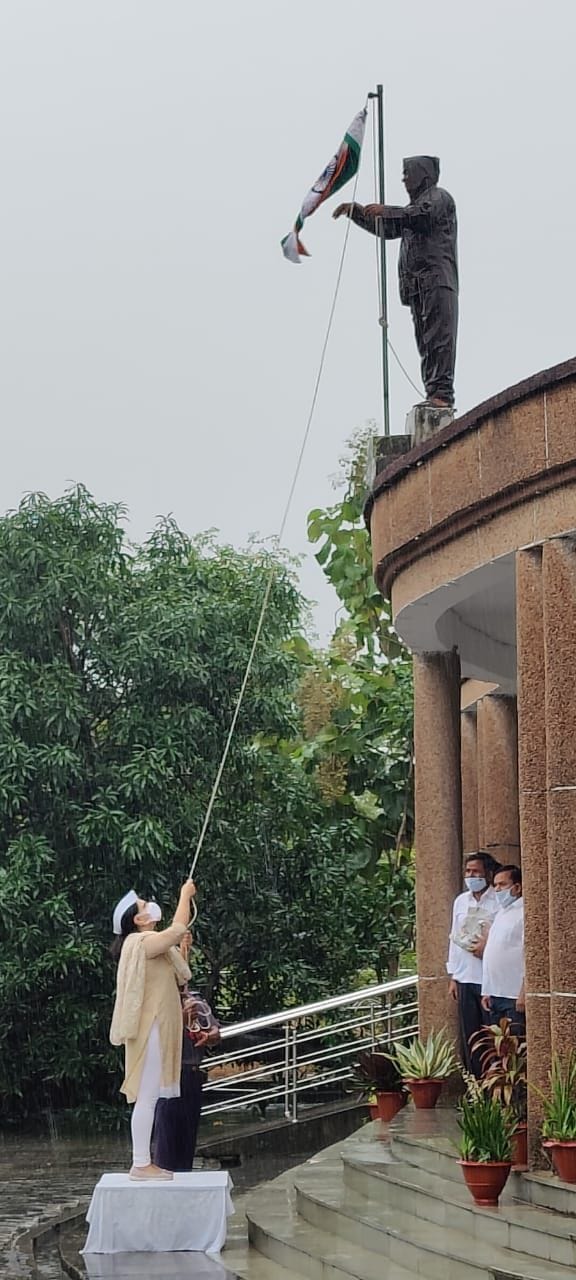 bapu and shastri remembered