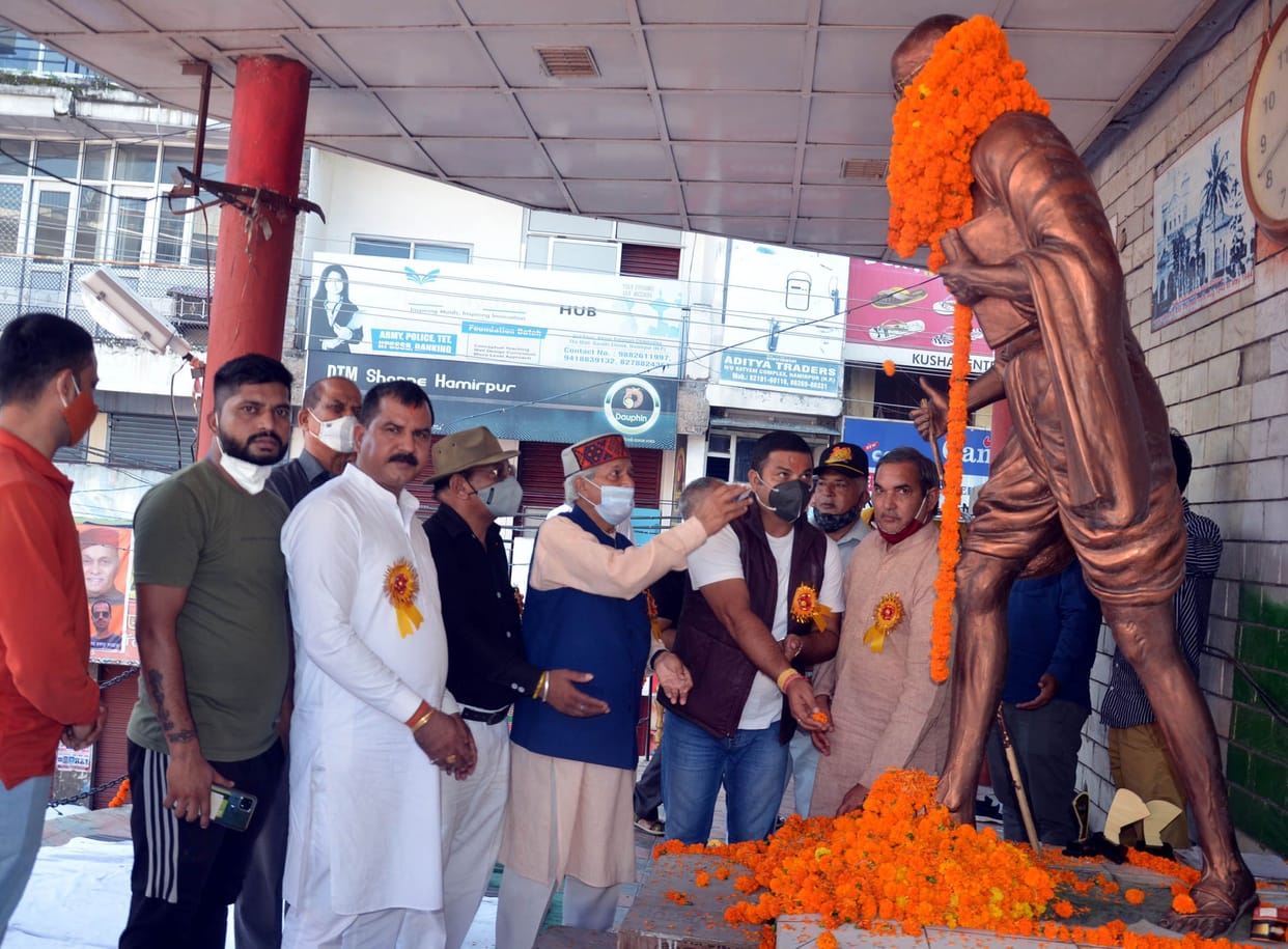 Remembering Mahatma Gandhi and Lal Bahadur Shastri across the district