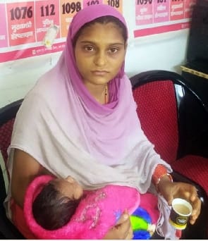 One and a half month old girl stolen from Dhaurahara recovered