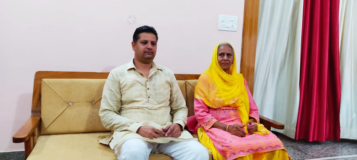 Administration ignoring people of ward number 17 and 20: Bainiwal