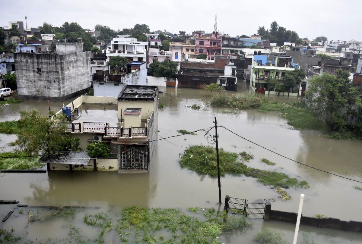 heavy rain continue after 24 hours in gorakhpur