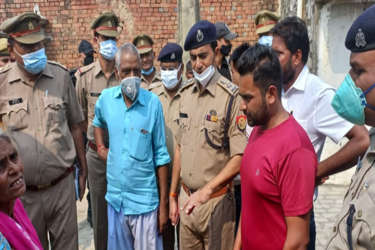 man injured girl in one sided love in bijnor then suicide himself by shooting himself
