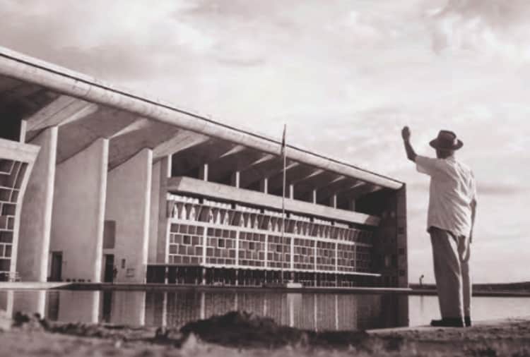 Chandigarh is like Modern Village Resembling Thinking of Mahatma Gandhi