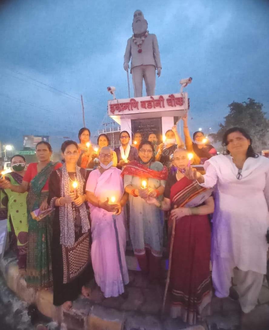 State agitators took out candle march