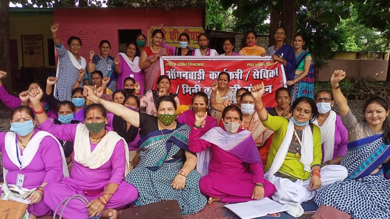 Anganwadi workers continued to protest on Gandhi Jayanti