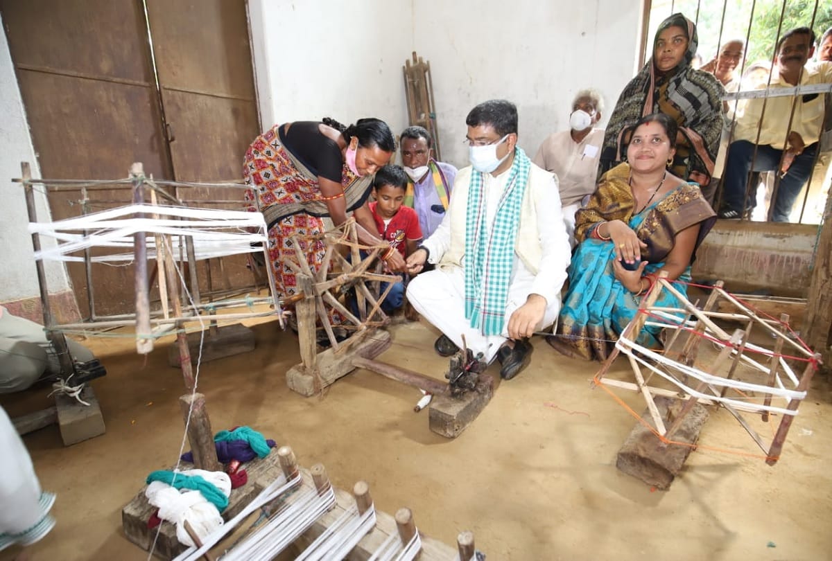 Education Minister Dharmendra Pradhan runs Charkha in his Odisha school on Gandhi Jayanti