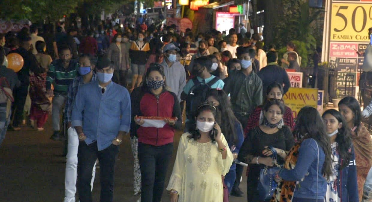 Nainital's picnic spot buzzes with tourists