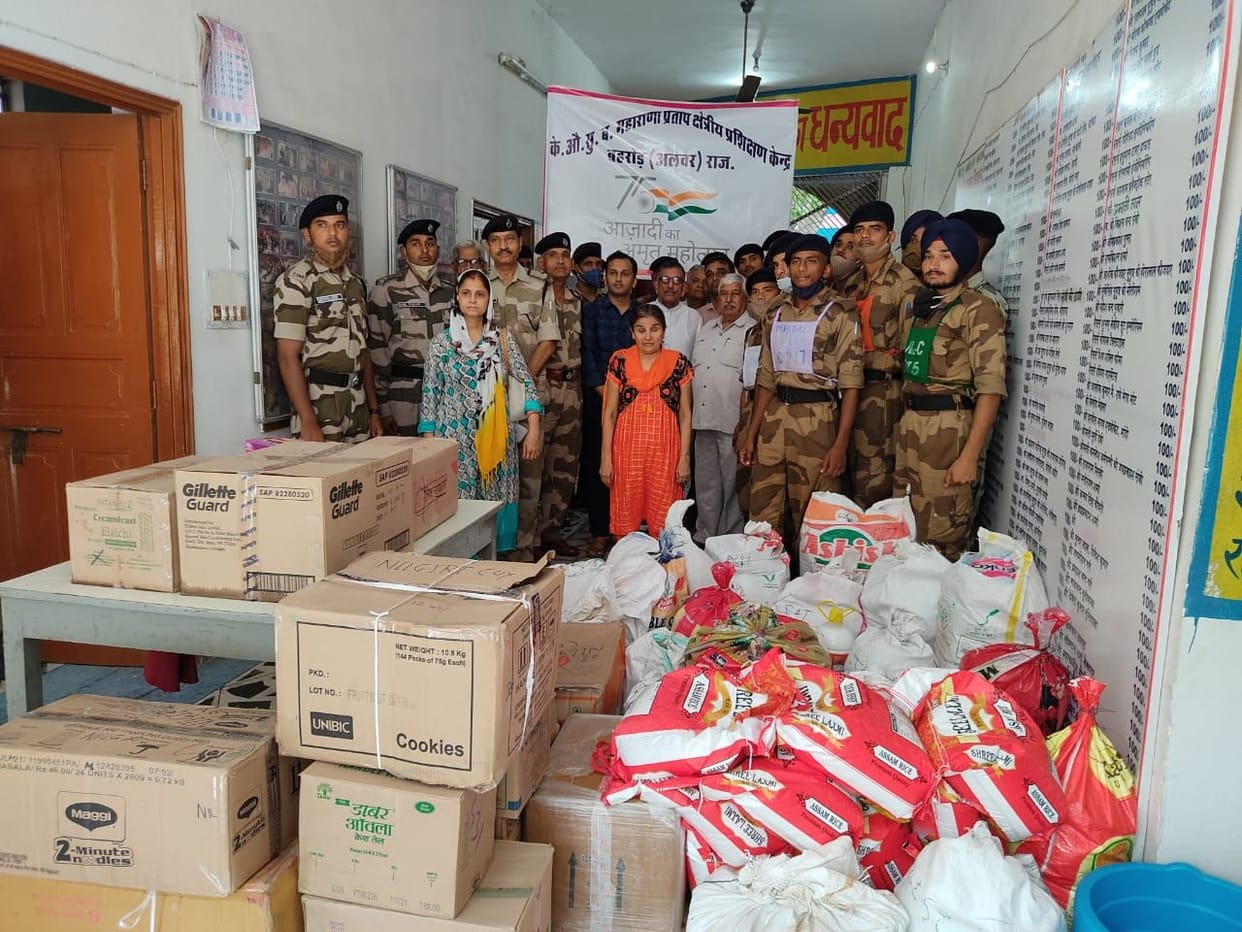 CISF unit gave essential goods to blind girls school