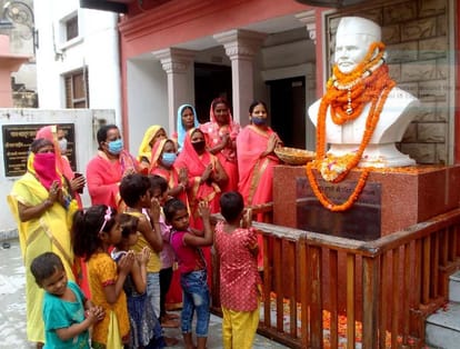 Mahatma Gandhi and lal bahadur Shastri Jayanti celebrated in varanasi
