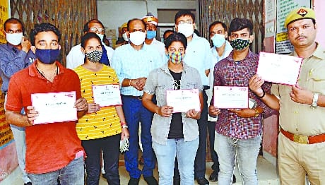 Mahadanis donated blood to save the lives of others