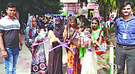 Five children with bent legs were treated in the district hospital