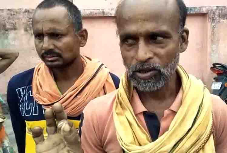 Chitrakoot: Woman found hanged to death, police picked up lover for questioning