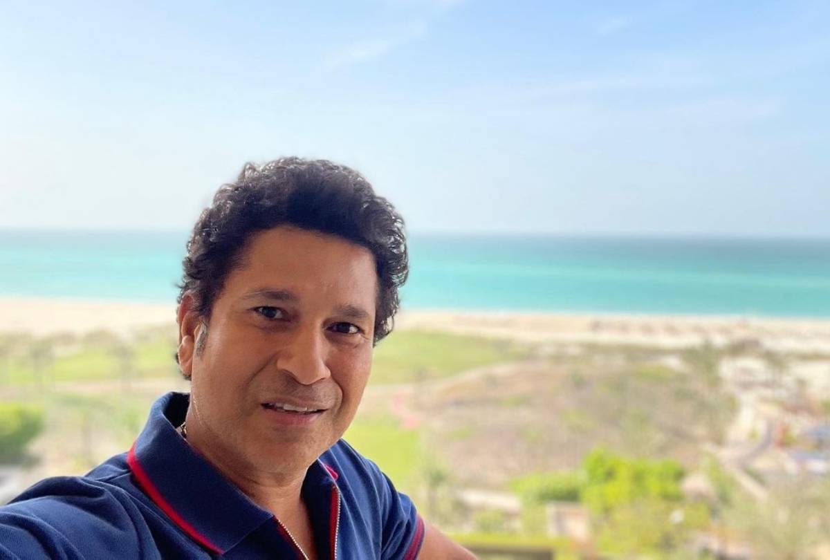 Sachin tendulkar praises the traffic man who saved the friend