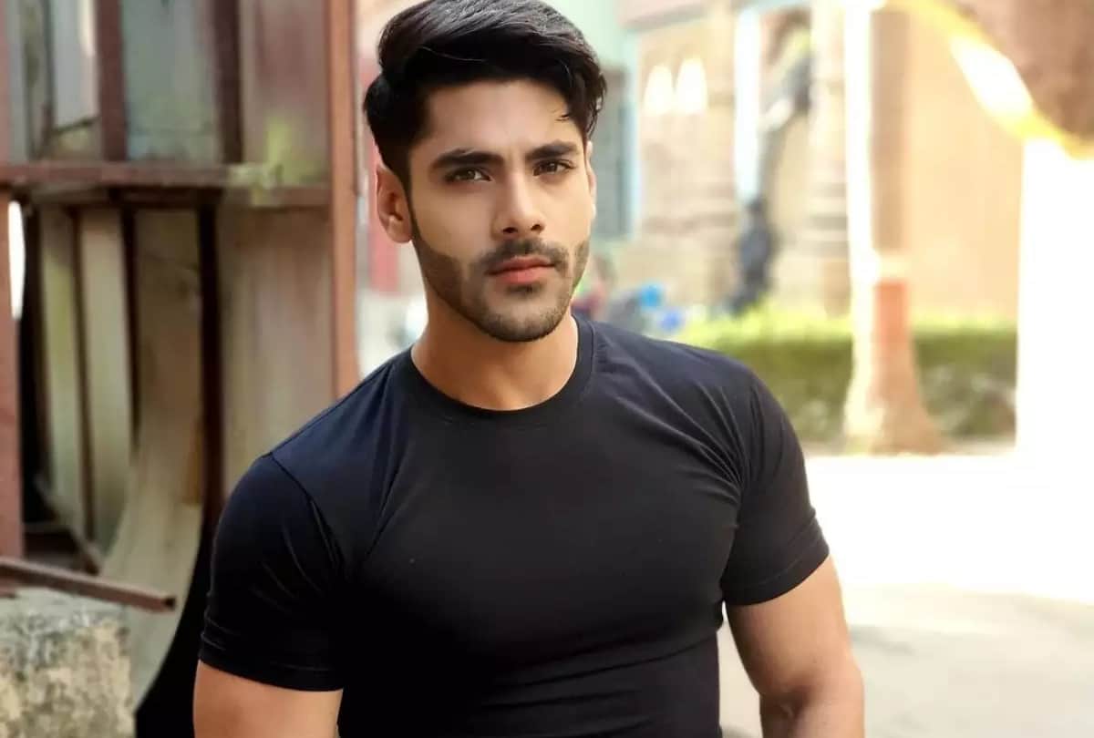 Know who is bigg boss 15 contestant Simba Nagpal he is dating this actress for years