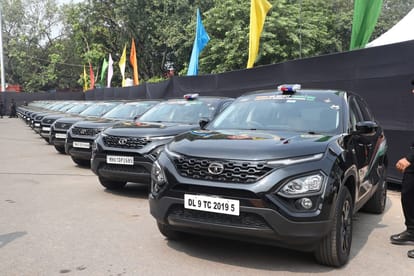 47 NSG commandos started Sudarshan Bharat Parikrama rally in 15 Tata Harrier Dark Edition SUV