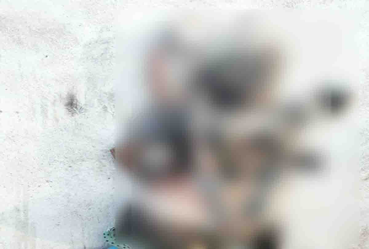 Etawah: Anarchists broke the idol, villagers indignant