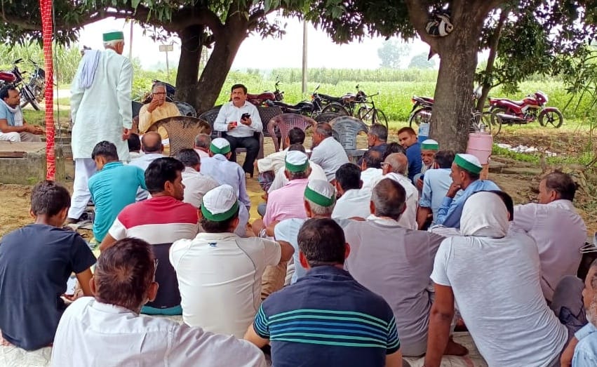 The farmers returned the SDM bereft