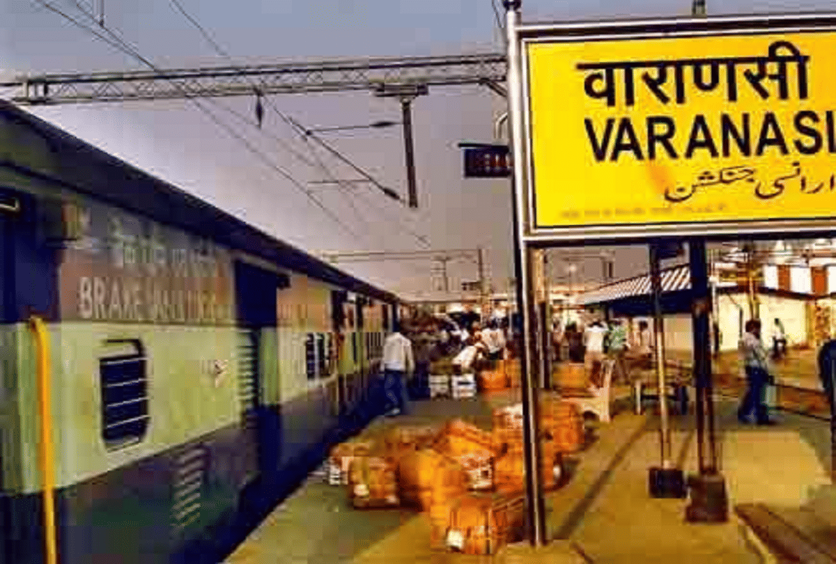 Now the QR code will show the way to the temples, tourists and devotees coming to Kashi will be comfortable
