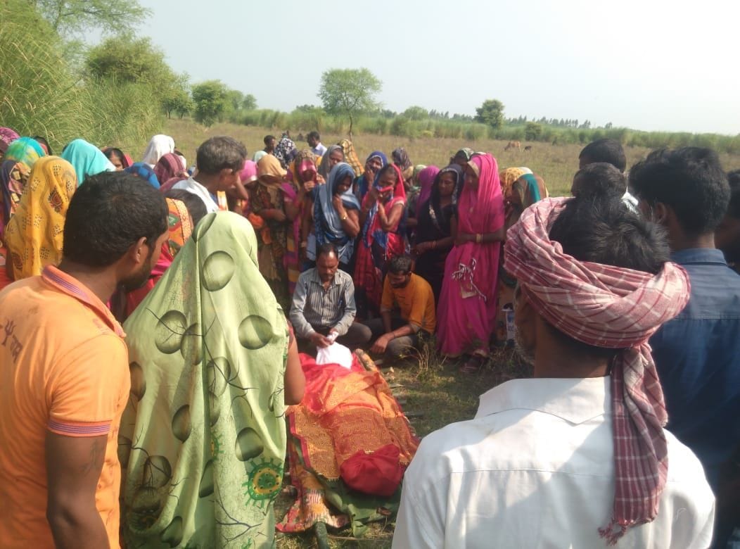 Son performed last rites of mother in presence of police