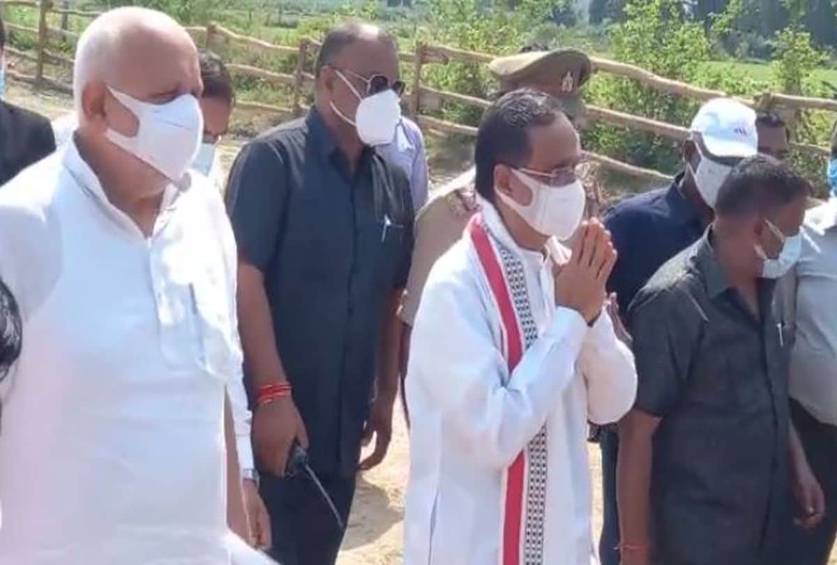 Up Deupty Cm Attends Bku Bhanu Gut Kisan Mahapanchayat In Firozabad