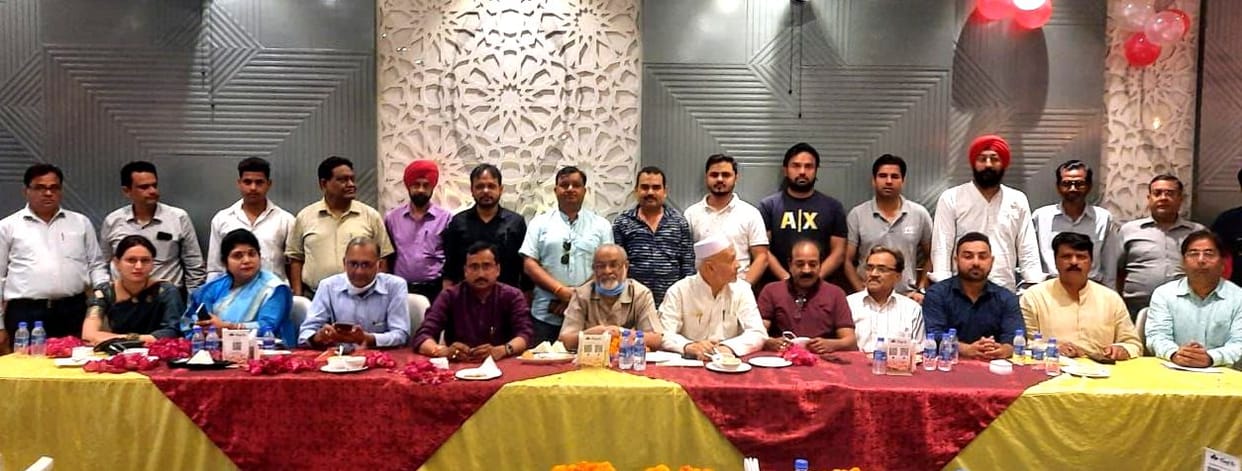 Aligarh: Two businessmen should be sent to the Legislative Council: Mukul