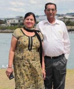 Husband's funeral, wife also gave up her life