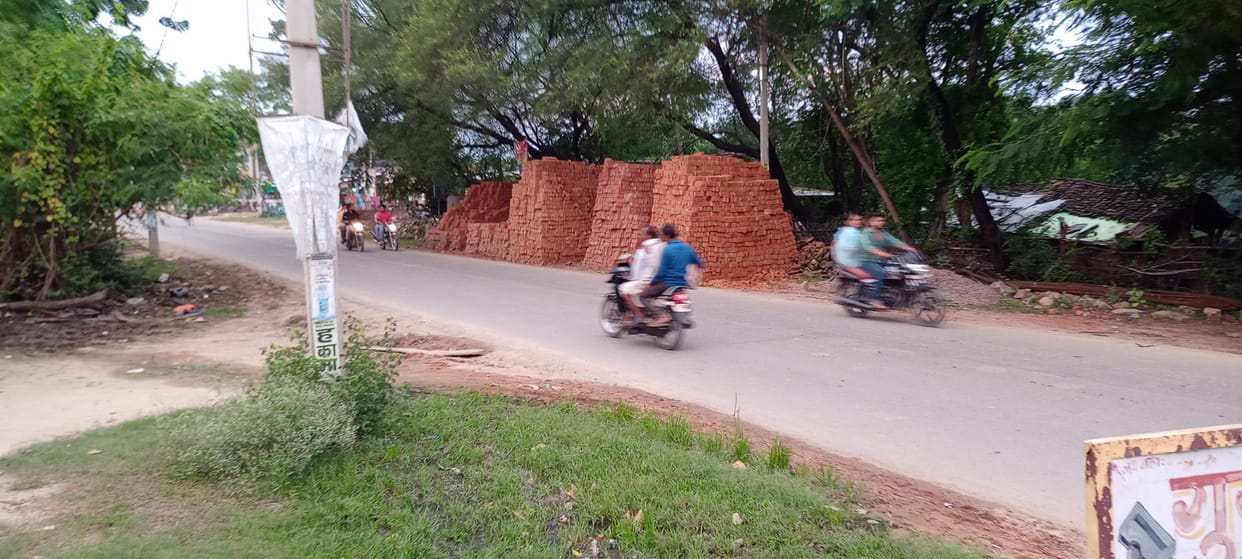 road side contruction, accident threat