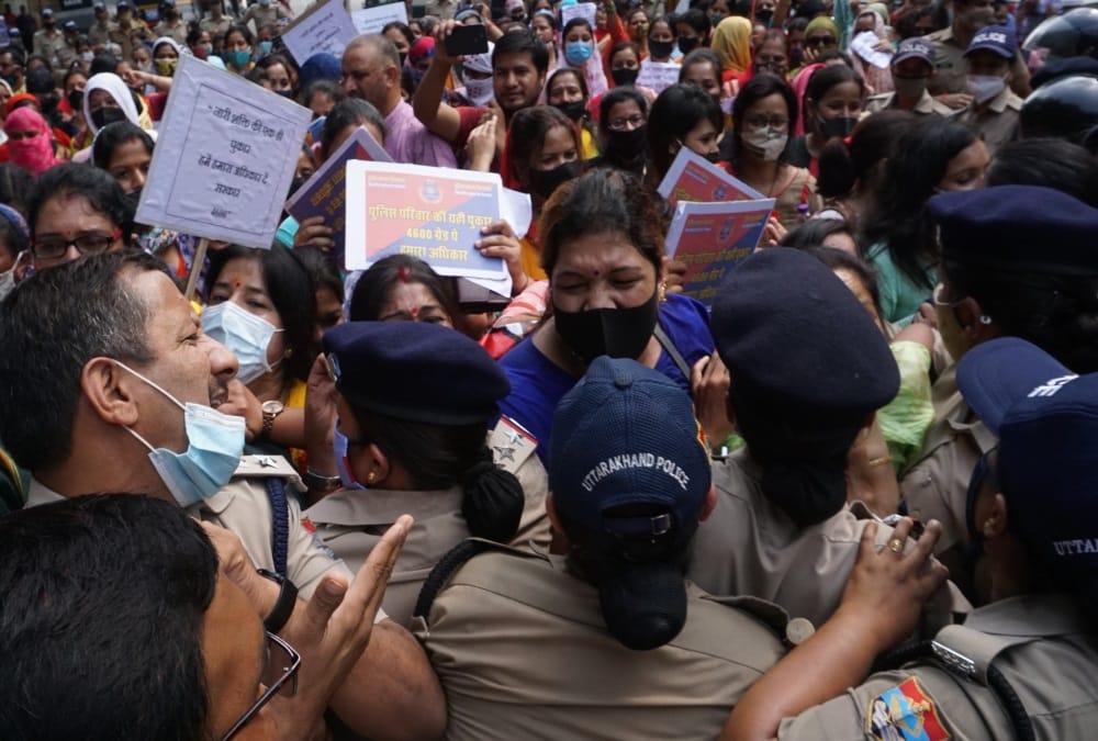 Grade pay issue In Uttarakhand: relatives of the policemen again warned of agitation