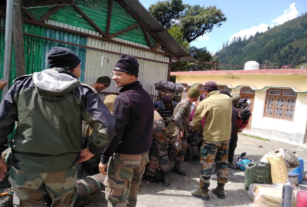 Uttarakhand Avalanche News: Indian Navy four Mountaineers Officers Dead body sent to Head Quarter photos