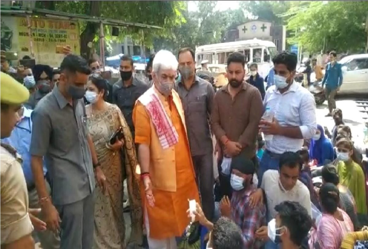 Lieutenant Governor Manoj Sinha Met protesting nursing staff Our Corona Warriors will be given weightage in recruitment