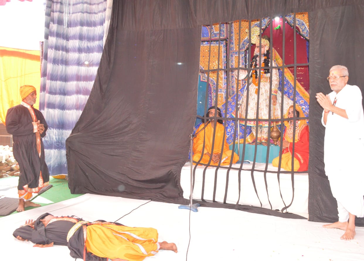Hathras: Nand GharAnand Bhaye, Jai Kanhaiya Lal's...