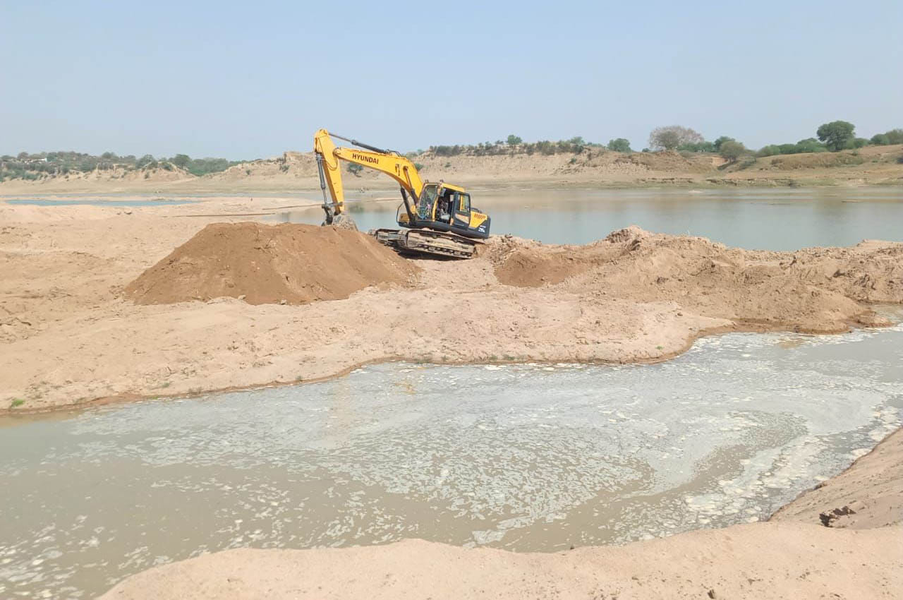 NOC canceled for four mines, ban on mining