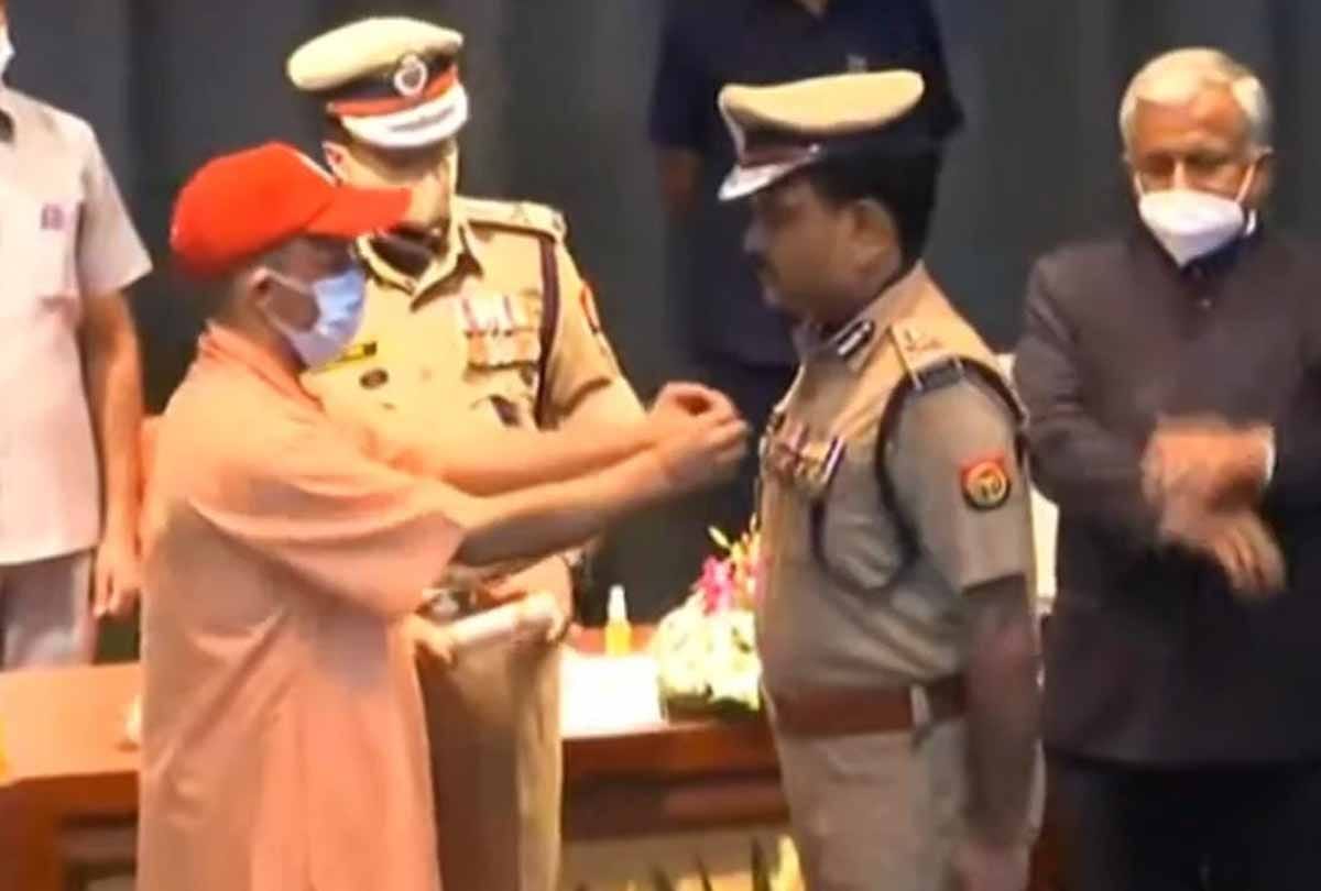 crime is uncontrolled in kanpur police commissionerate