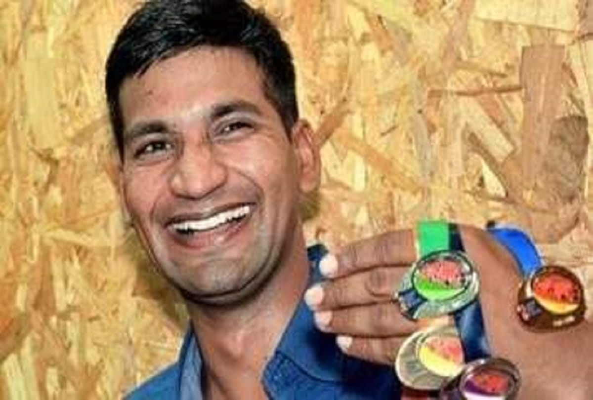 Pratapgarh: Silence at the house of Yogesh Tripathi, who was martyred in Uttarakhand, the possibility of reaching the body in some time