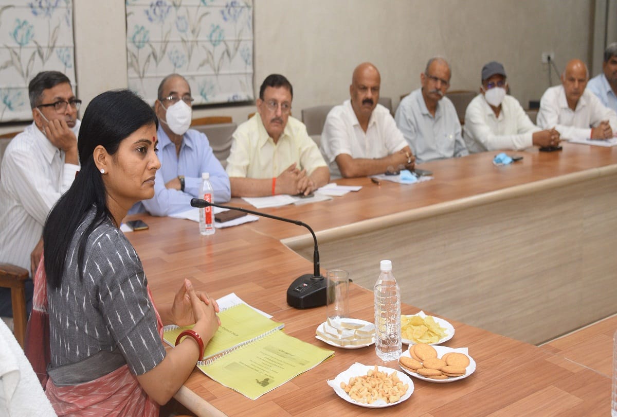 Plan: Brainstorming with Anupriya Patel regarding export of agricultural products