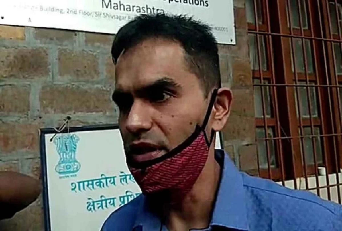 Sameer Wankhede the NCB Zonal Director whose team raided Cruise Ship and arrested Shahrukh Khan son Aryan Khan
