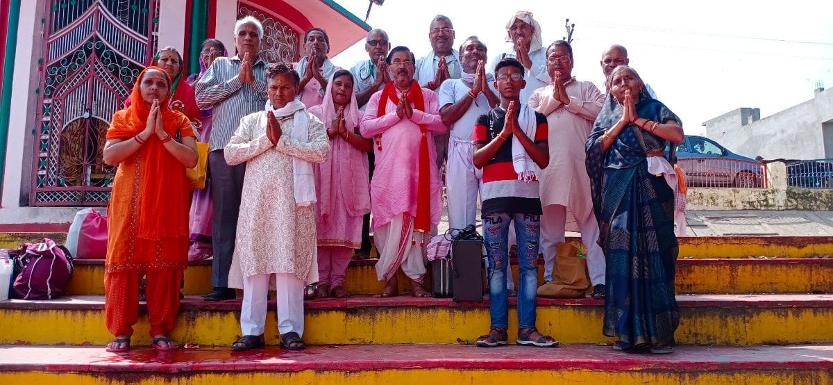 Devotees performed mass tarpan at Shuktirth Gangaghat