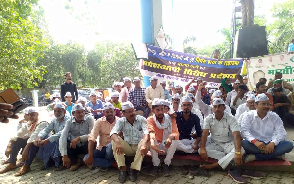 Strict action should be taken against the culprits