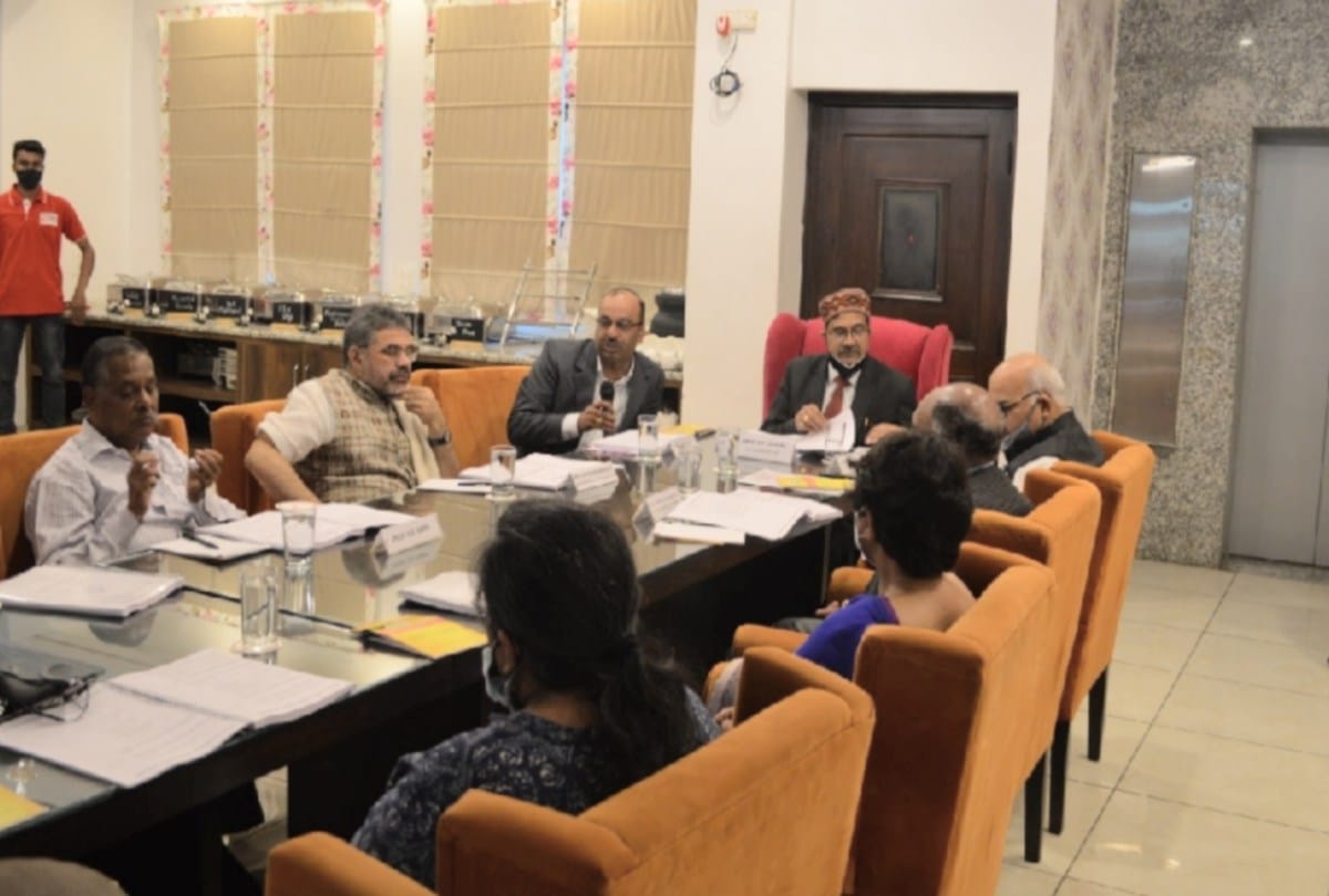 khushkhabar: Approval for regularization of 100 employees of Himachal Central University