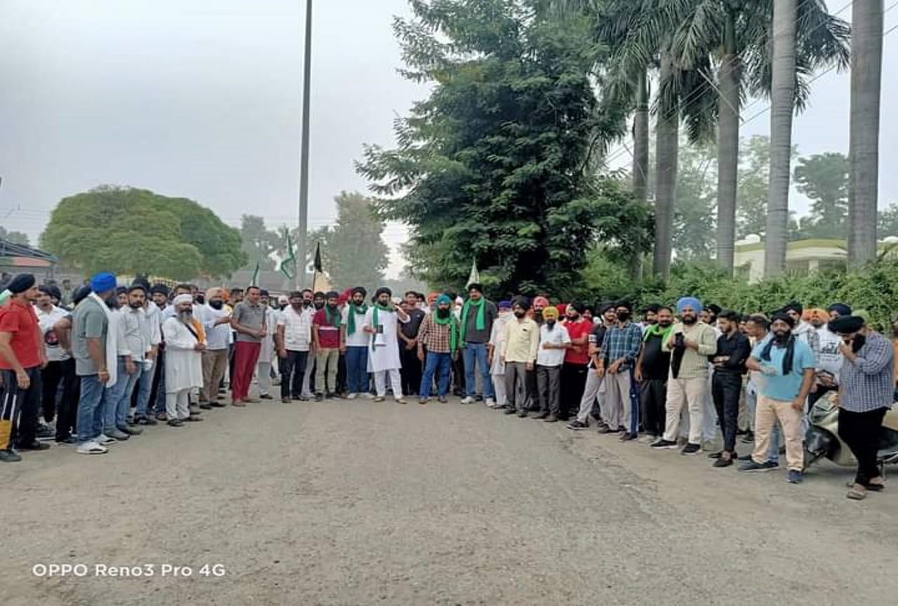 Lakhimpur Kheri incident news: uttarakhand farmers got angry, says they will uproot cm rally tents